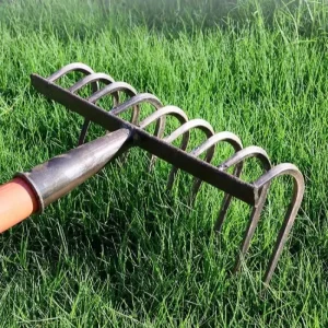 Multifunctiona steel rake Manganese Steel Durable Laborsaving Agricultural Nine-tooth Nail Rake for raking grass, loosening soil